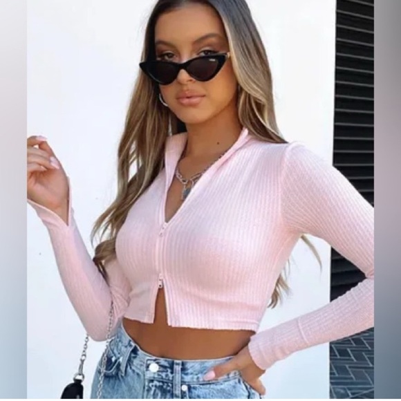 White Fox Boutique Tops - NWT White Fox Boutique Got A Crush Long Sleeve Crop Baby Pink